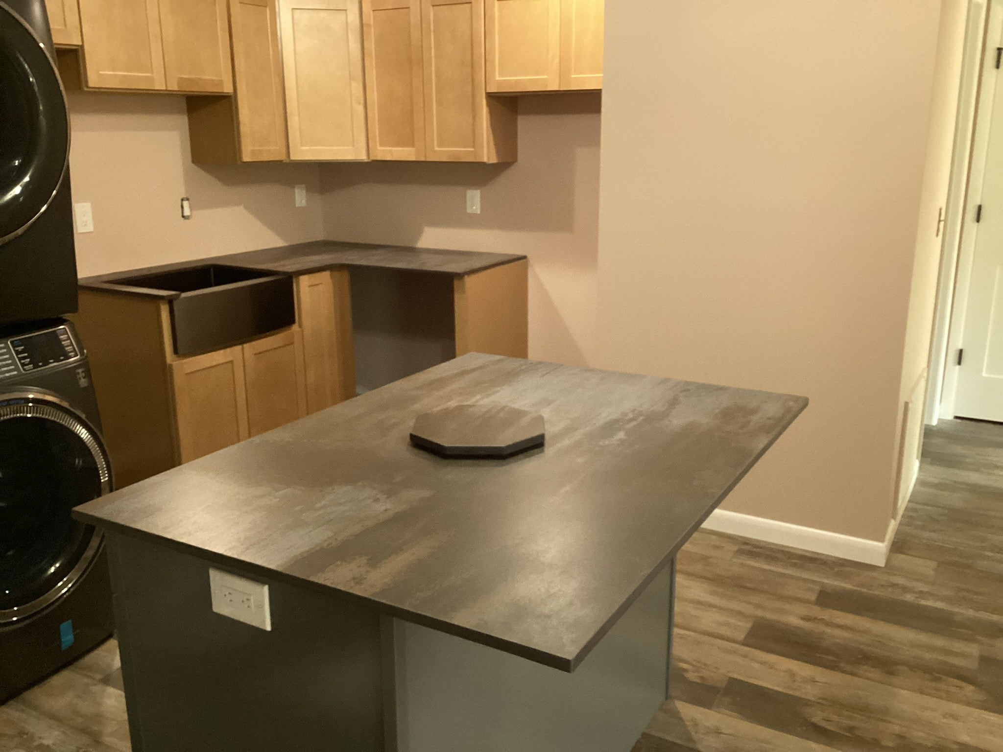 Kitchen countertop installation